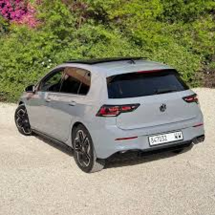 GOLF 8.5 NOUEAU